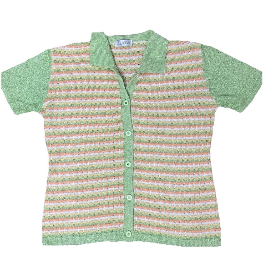 Retro vintage knit button up collared shirt